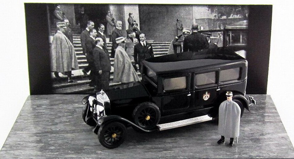 fiat 519s limousine with figure 1929 - king re vittorio emanuele iii RIO4510 Модель 1:43