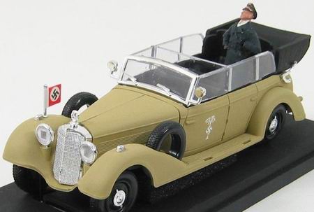 Модель 1:43 Mercedes-Benz 770K - Desert Fox - With Nazi Man Military Sand