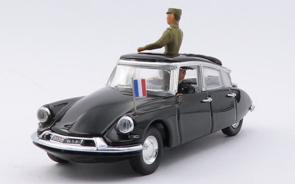 Модель 1:43 Citroen DS19 General De Gaulle + Driver 1960