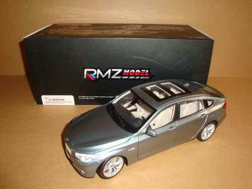 Модель 1:18 BMW 5er GT Gran Turismo (F07) - grey