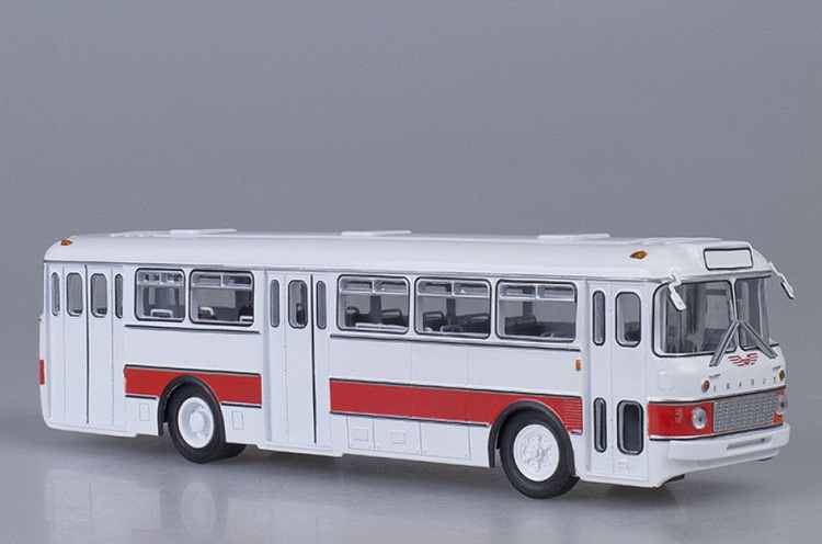 Модель 1:43 Ikarus 556 City Bus / Икарус 556 - белый/красный