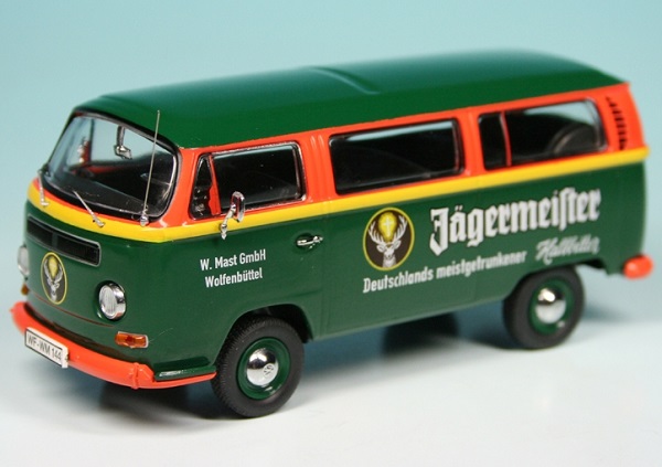 VW T2a Bus "Jägermeister" darkgreen/orange 003494 Модель 1:43