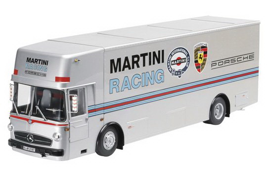 Модель 1:18 Mercedes-Benz O 317 Porsche Renntransporter «Martini Racing»