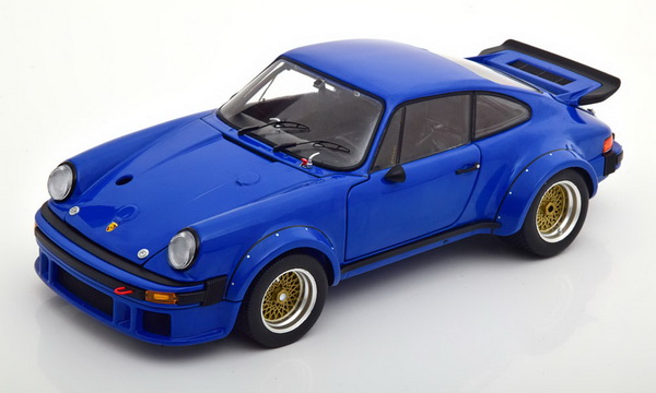Модель 1:18 Porsche 934 RSR - Blue