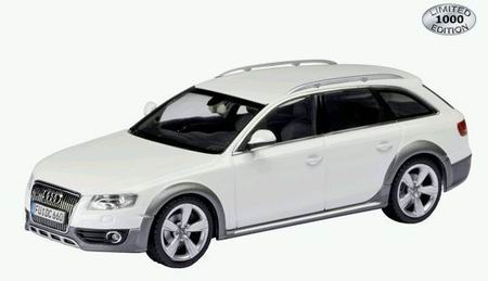 Модель 1:43 Audi A4 Allroad - ibis white