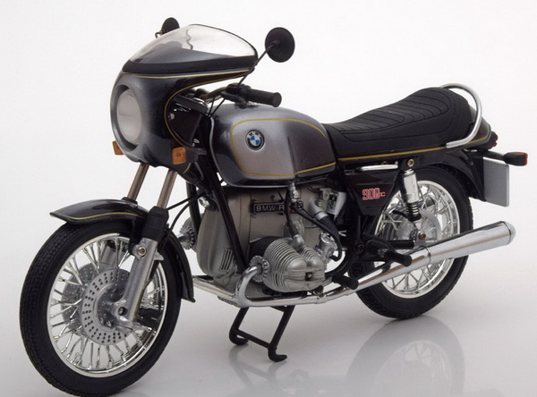 Модель 1:10 BMW R90/S - silver/black
