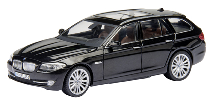 Модель 1:43 BMW 5er Touring (F11) - black