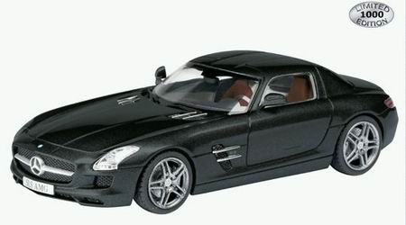 Модель 1:43 Mercedes-Benz SLS AMG C197 matt black 2009