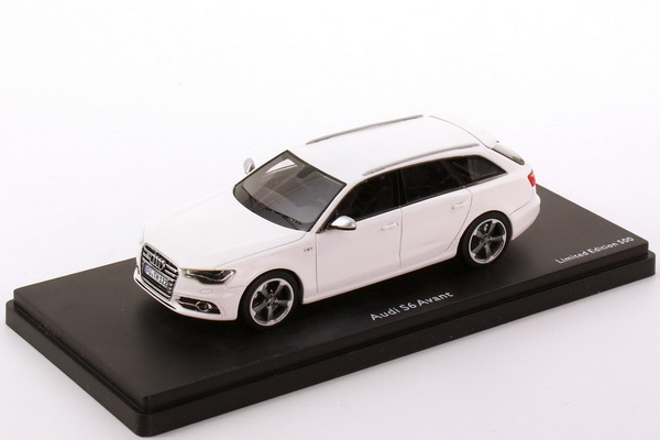 Audi S6 Avant - white