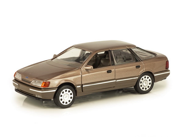 Модель 1:24 Ford Scorpio 1985 - brown