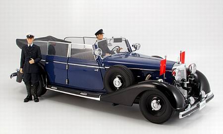 mercedes-benz 770 cabrio - blue/black with figures SIG38207 Модель 1:18