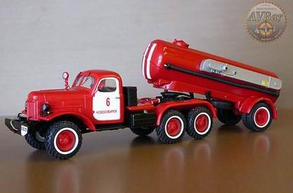 Модель 1:43 ЗиЛ-157КВ с лебёдкой + пожарная цистерна на базе ТЦ-4