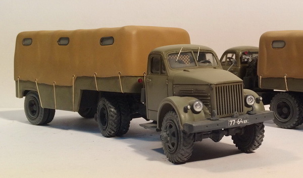 Модель 1:43 Автопоезд с многоцелевым армейским п/прицеп 744П, пылевое исполнение