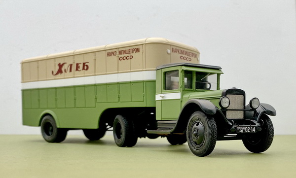 Модель 1:43 Автопоезд (10) с хлебным п/прицепом Наркомпищепрома, 1938 (L.E.30 pcs.)
