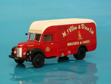 Модель 1:48 Commer Superpoise Coachbuilt Van «Mc Vitie & Price Ltd.»
