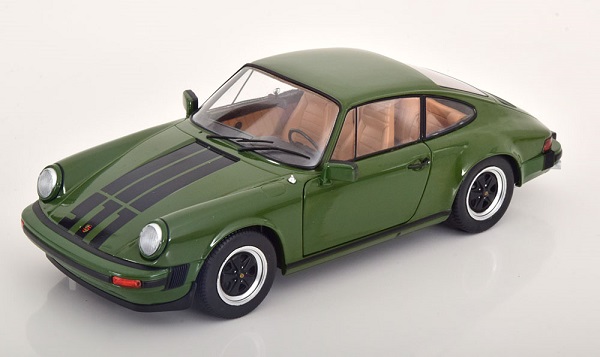 Модель 1:18 Porsche 911 3.0 SC Coupe - 1974 - green black
