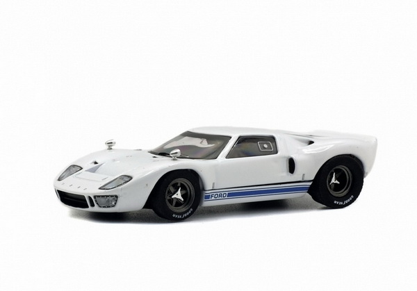 Ford GT40, 1966 white