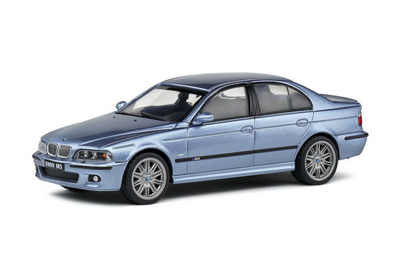 Модель 1:43 BMW M5 E39 - 2020 - Silver Water blue