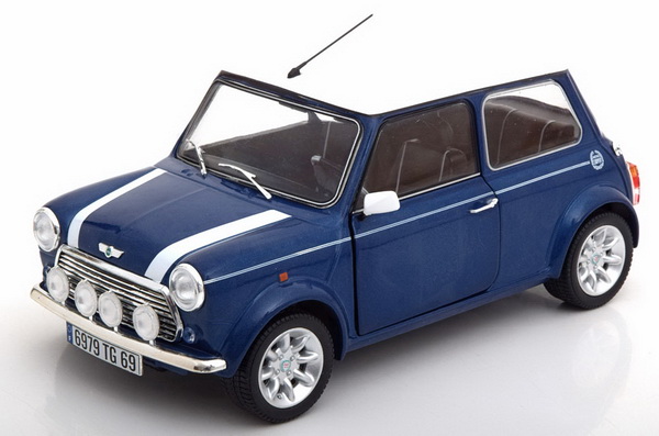 Модель 1:18 Mini Cooper 1.3i Sport Pack - blue/white