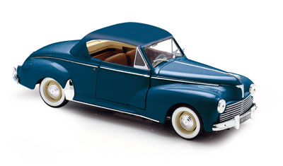 Модель 1:18 Peugeot 203 Coupe - blue