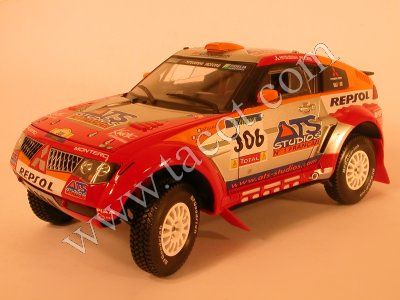 Модель 1:18 Mitsubishi Pajero №306 Winner Rally Dakar (Stephane Peterhansel - Jean-Paul Cottret)
