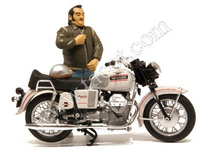 Модель 1:18 Moto Guzzi V7 Special Joe Bar Team/ with figurine