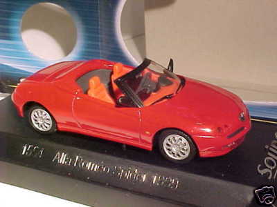 Модель 1:43 Alfa Romeo Spider - red
