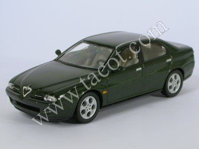 Модель 1:43 Alfa Romeo 166 - dark green met