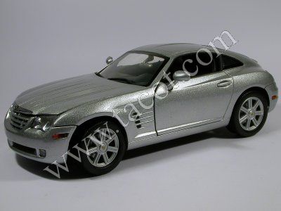 Модель 1:18 Chrysler Crossfire - silver