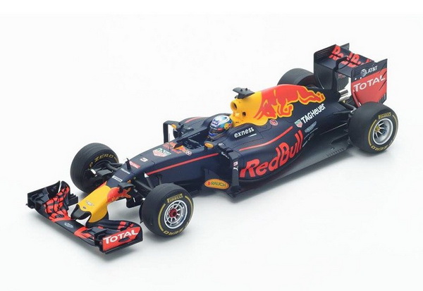 Red Bull Racing TAG-Heuer RB12 №3 GP Malaysia (Daniel Ricciardo) 18S251 Модель 1:18