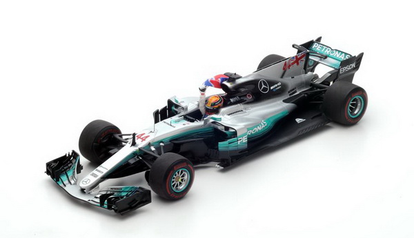 Модель 1:18 Mercedes-AMG Petronas W08 EQ Power+ №44 World Champion (Lewis Hamilton)