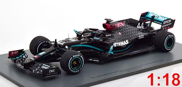 Модель 1:18 Mercedes-AMG F1 W11 EQ Performance Winner GP England, Weltmeister 2020 Hamilton