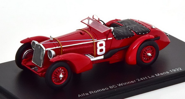 Alfa Romeo 8C #8 Winner 24H Le Mans 1932 R. Sommer - L. Chinetti