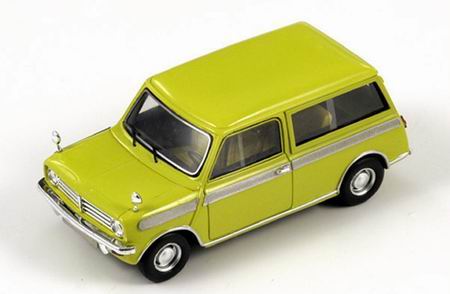mini clubman estate - pistachio green S1508 Модель 1:43