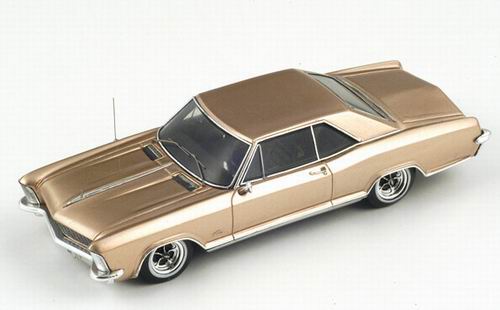 Модель 1:43 Buick Riviera - gold