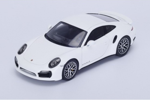 Модель 1:43 Porsche 991 turbo S 2015 (white)