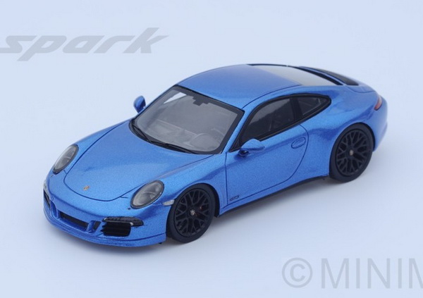 Модель 1:43 Porsche 991 GTS 2015 (blue)