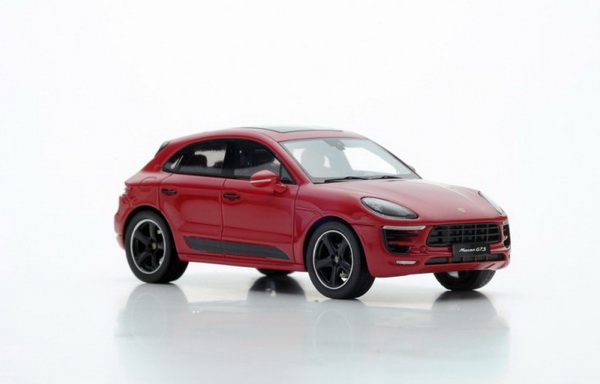 Модель 1:43 Porsche Macan GTS - red
