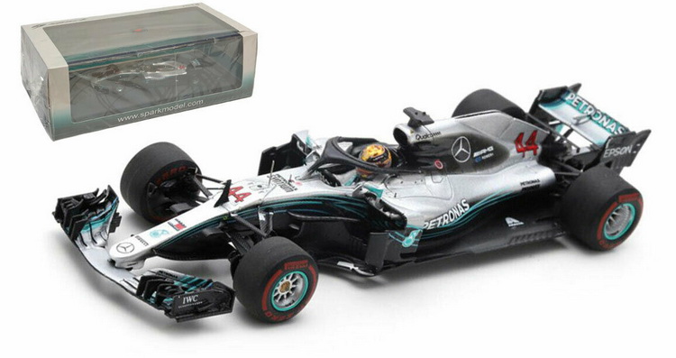 Модель 1:43 Mercedes-AMG Petronas W09 EQ Power+ №44 Winner Abu Dhabi GP (Lewis Hamilton) (Special package)