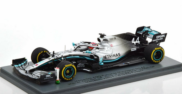 Модель 1:43 Mercedes-AMG Petronas W10 EQ Power+ №44 TBC (Lewis Hamilton)