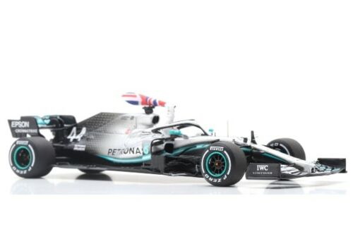 Модель 1:43 Mercedes-AMG Petronas W10 EQ Power+ №44 GP Great Britain (Lewis Hamilton)
