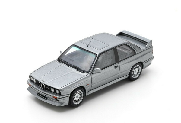 Модель 1:43 BMW M3 Evo II - silver