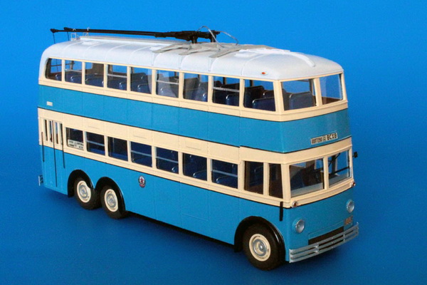 Модель 1:43 ЯТБ-3 троллейбус №1007 - Москва - из к/ф «Подкидыш» (L.E.25pcs)