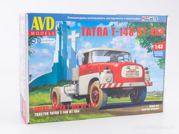 Сборная модель Tatra-148 тягач 1592AVD Модель 1:43