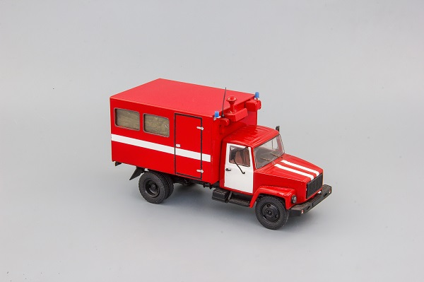 Модель 1:43 Горький 3309 кунг, пожарный