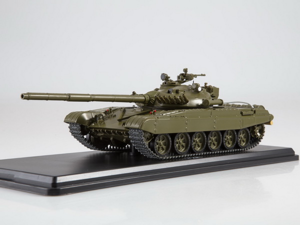 Модель 1:43 Т-72А Советский танк