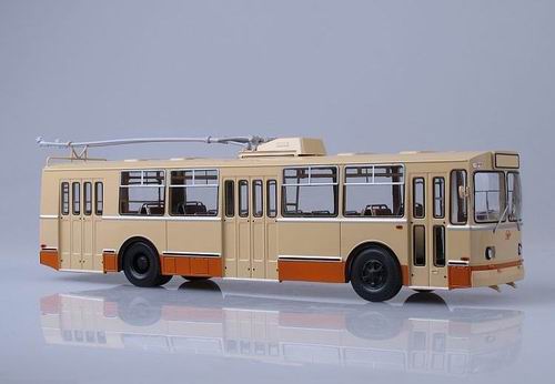 ЗиУ-9 троллейбус / ziu-9 trolleybus SSM4001 Модель 1:43