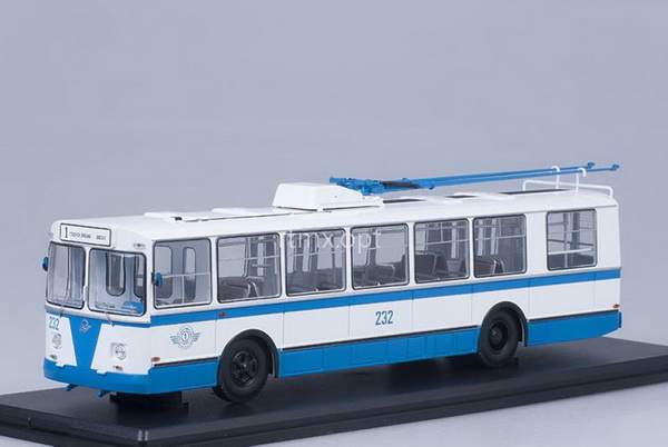 ЗиУ-682Б (рабочие штанги) - белый/голубой SSM4015 Модель 1:43