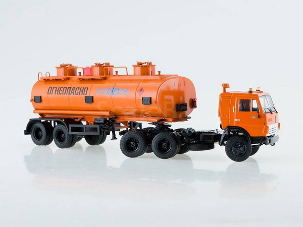 Модель 1:43 КамАЗ-54112 с п/прицепом НефАЗ-96742 «ОГНЕОПАСНО» - оранжевый
