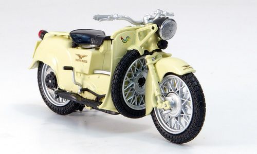 Модель 1:24 Moto Guzzi Galletto